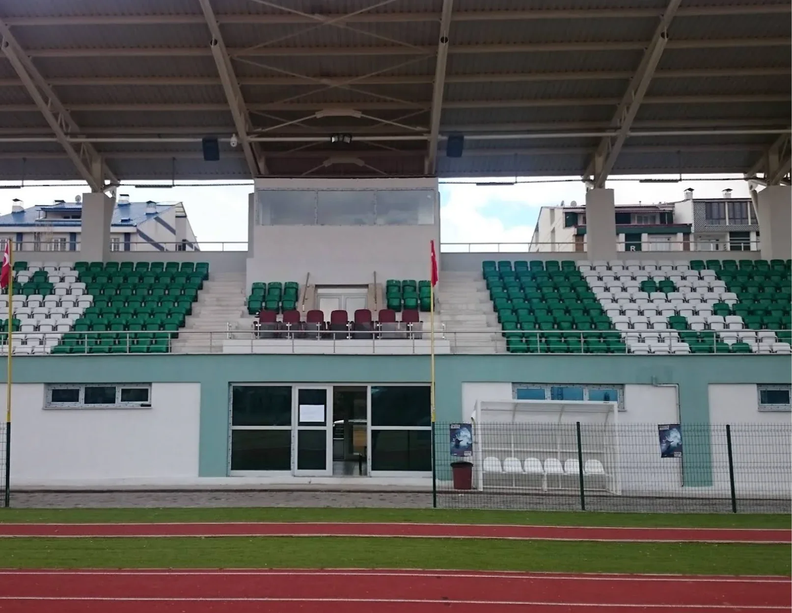 Kars City Stadium (1750m)