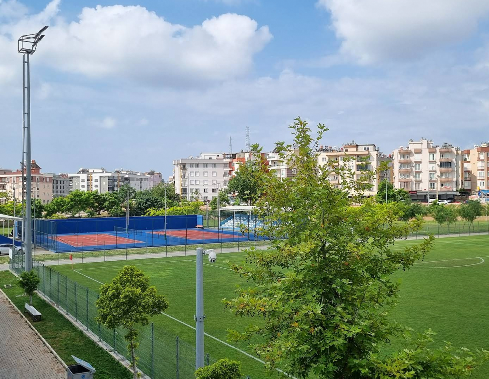 zeytinkoy-athletics-stadium